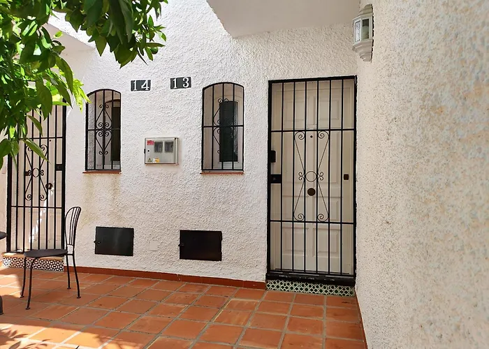 Urb Verano Azul 13 Eurosur Апартаменты *